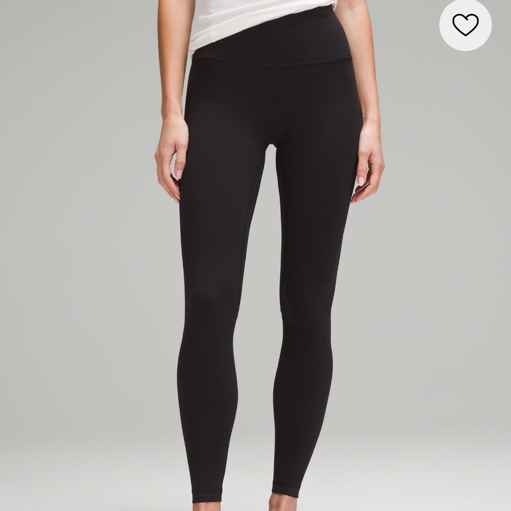 Lululemon Align Pant *Full Length 28"
Black | Size 10